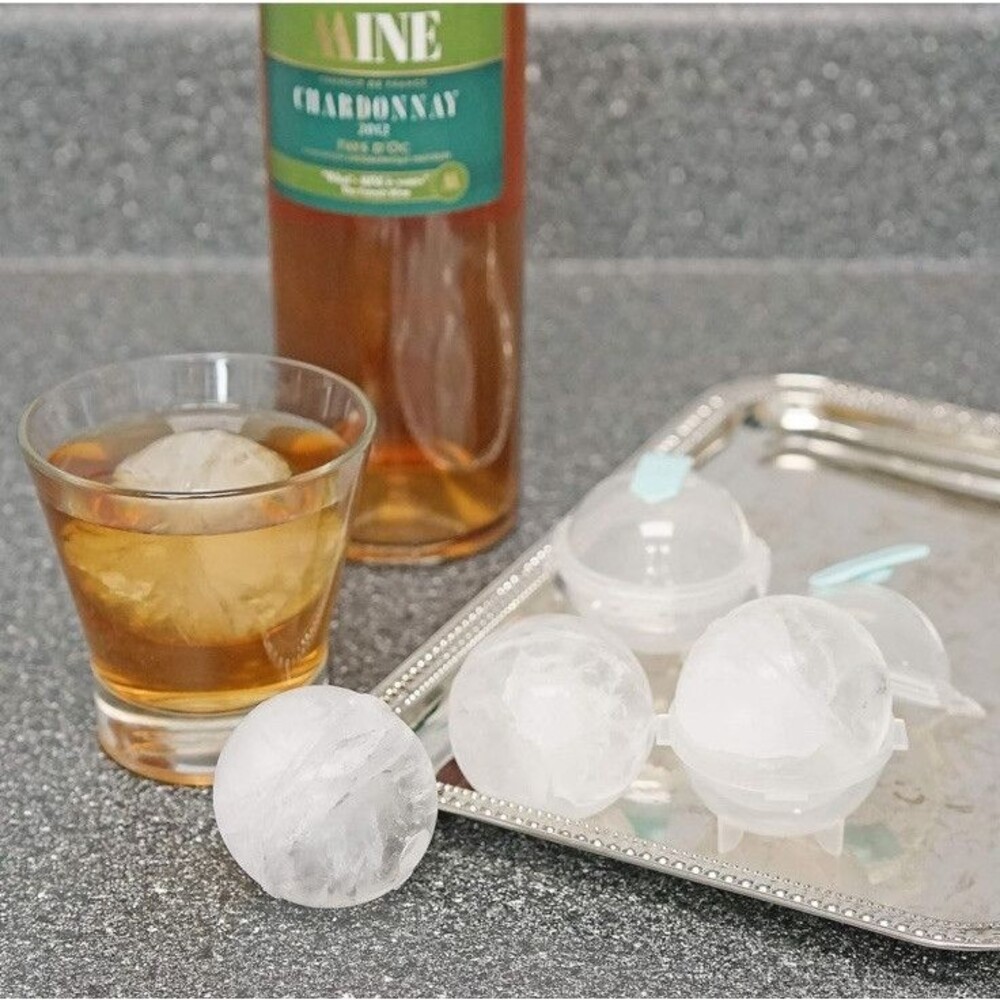 Plastic Ice Molds Round, 4 Pack, New